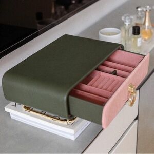 Amai Amara Jewelry Box